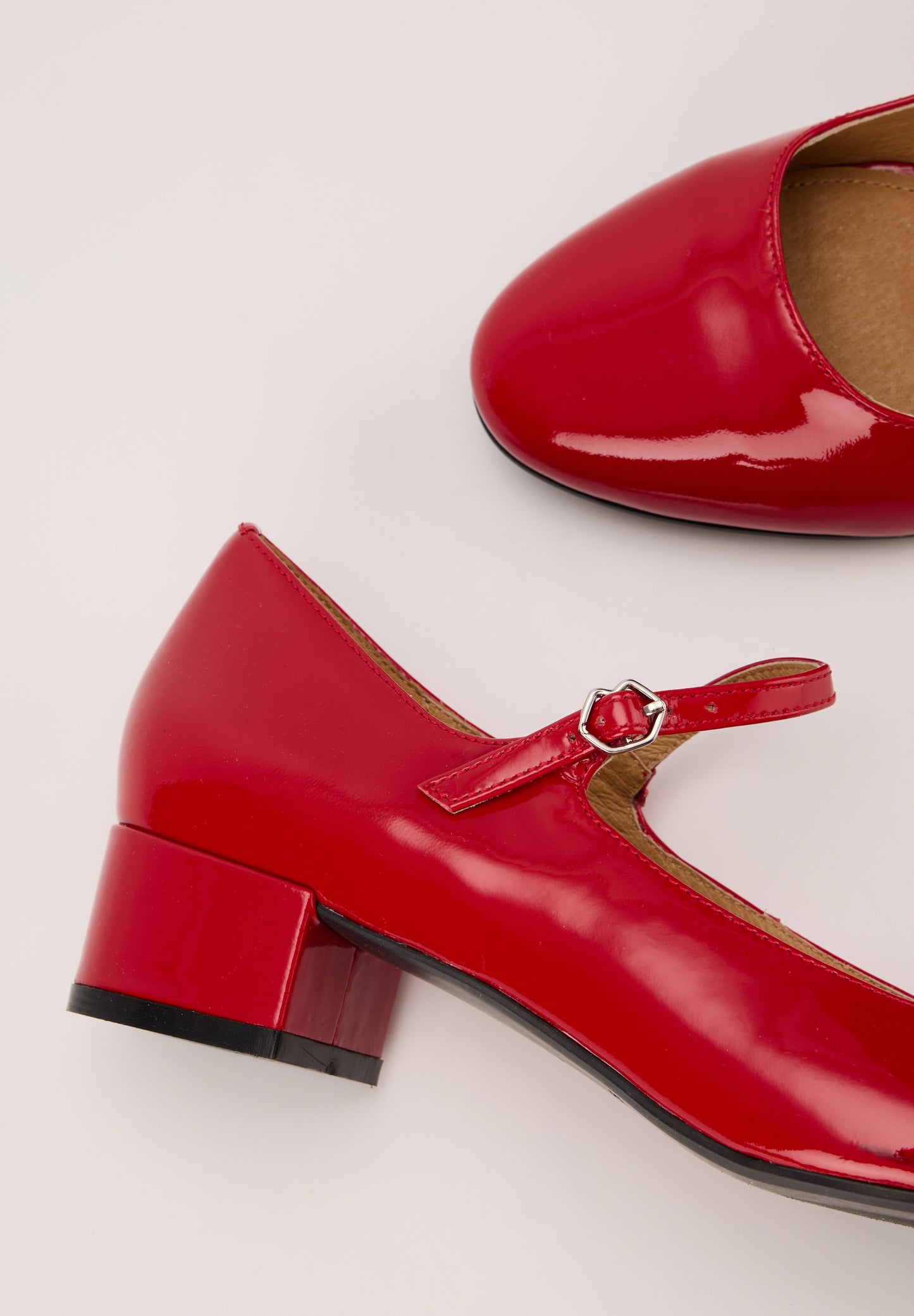 Alba-Cuir brillant rouge