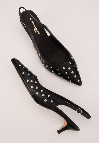 Janet-Cuir Lisse Noir Studs